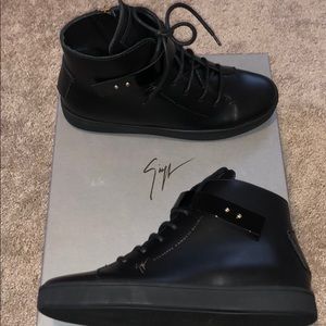 Giuseppe Zanotti Size 37.5